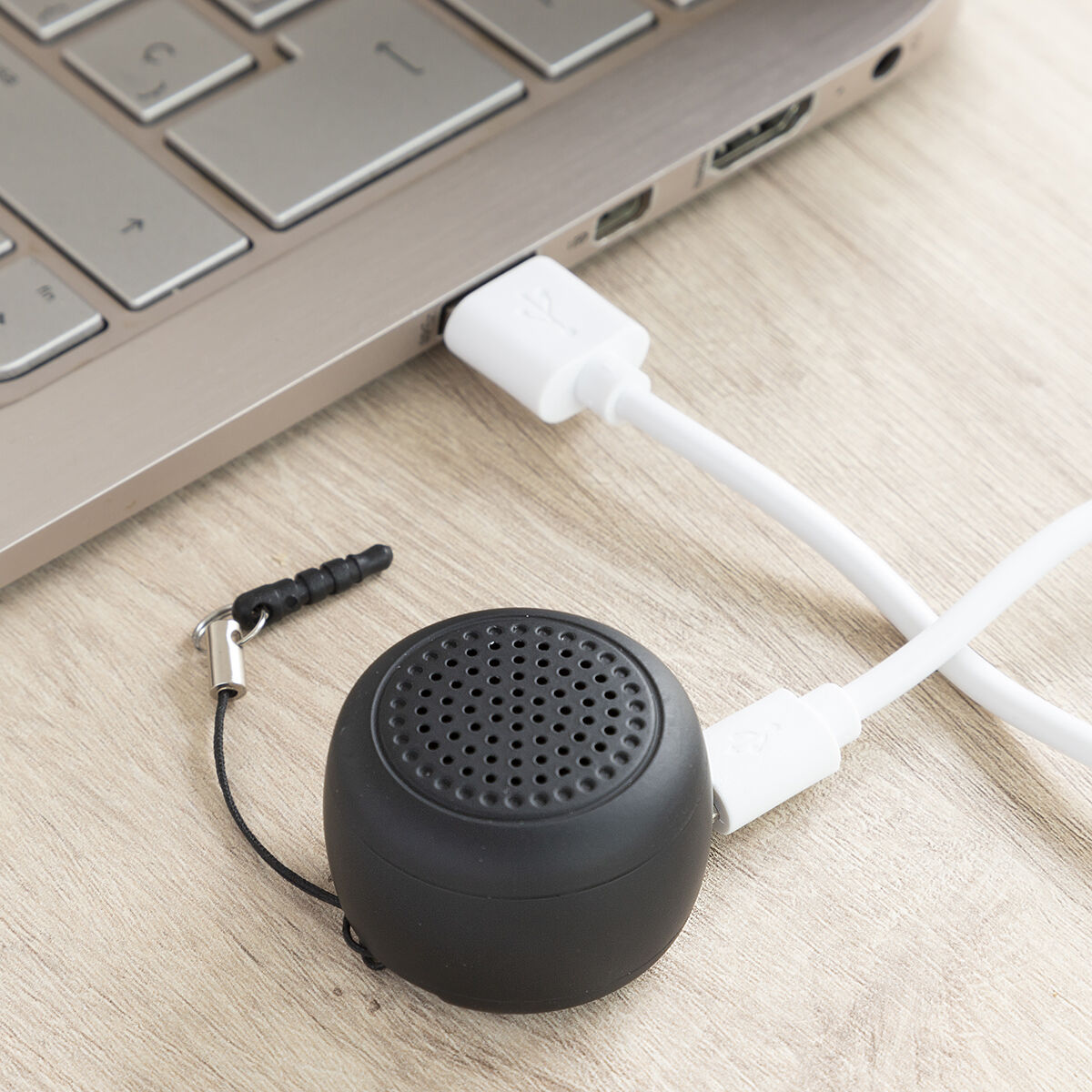 Mini Altavoz Inalámbrico Recargable Portátil Miund InnovaGoods V0103334_7