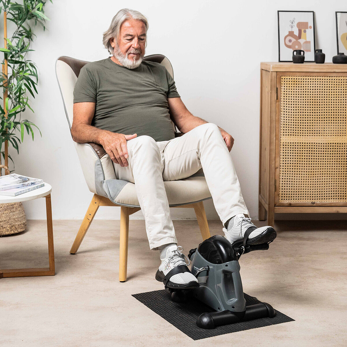 Pedaleador Estático para Piernas y Brazos con Esterilla Velora 2100 InnovaGoods V0104007_0