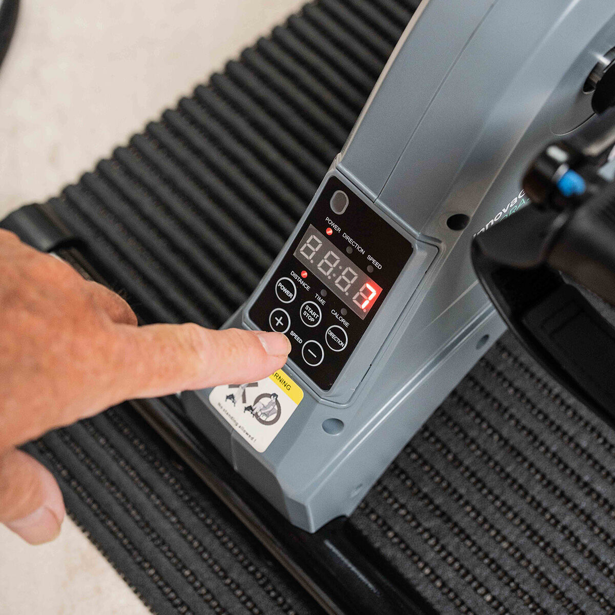 Pedaleador Eléctrico Asistido para Piernas y Brazos con Esterilla y Mando Velora 3000 InnovaGoods V0104008_3
