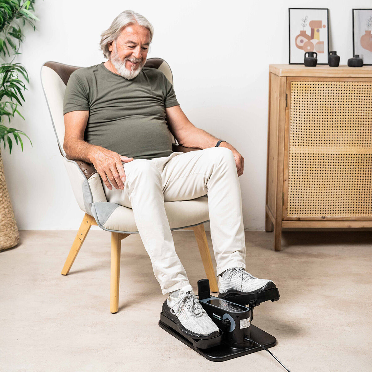 Mini Elíptica Eléctrica con Mando a Distancia Velora 4000 InnovaGoods V0104009_0