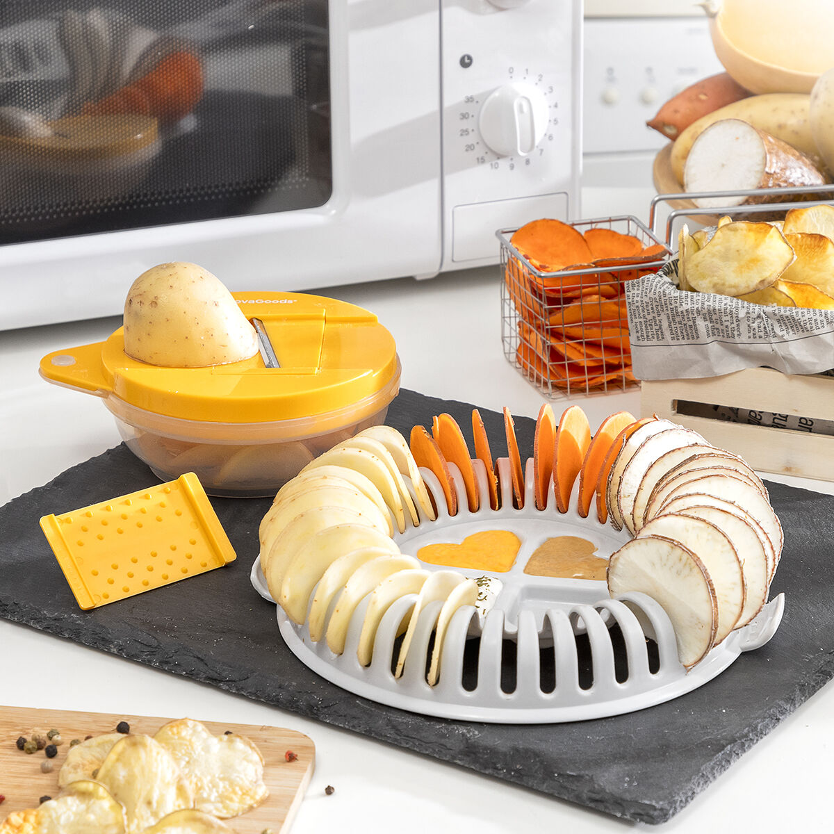 Set para Hacer Chips al Microondas con Mandolina y Recetas Chipit InnovaGoods V0103369_0