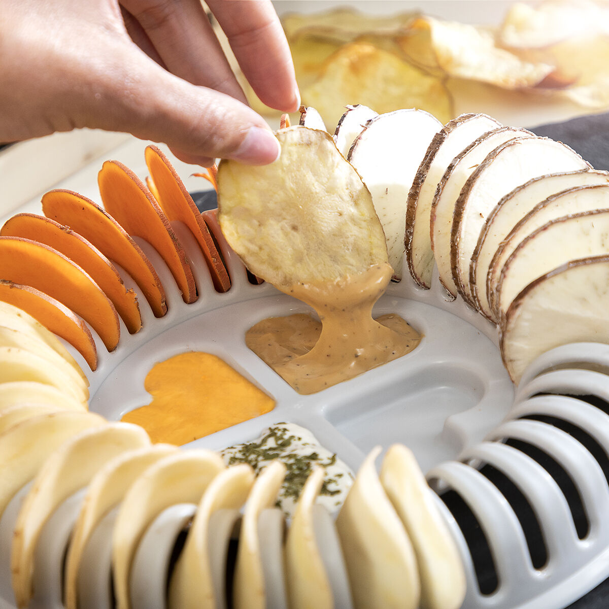 Set para Hacer Chips al Microondas con Mandolina y Recetas Chipit InnovaGoods V0103369_3