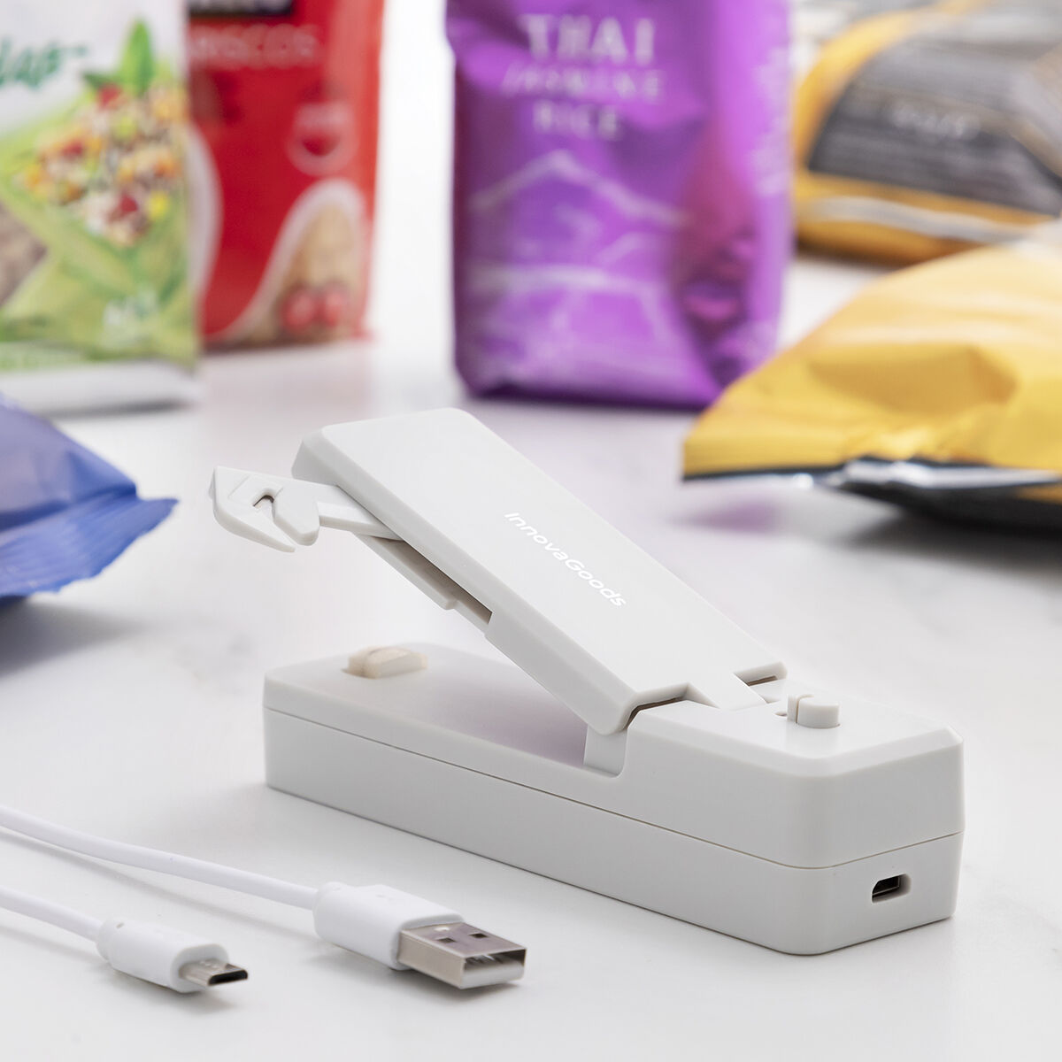 Selladora de Bolsas Recargable Magnética con Cúter Rebasyl InnovaGoods V0103604_5