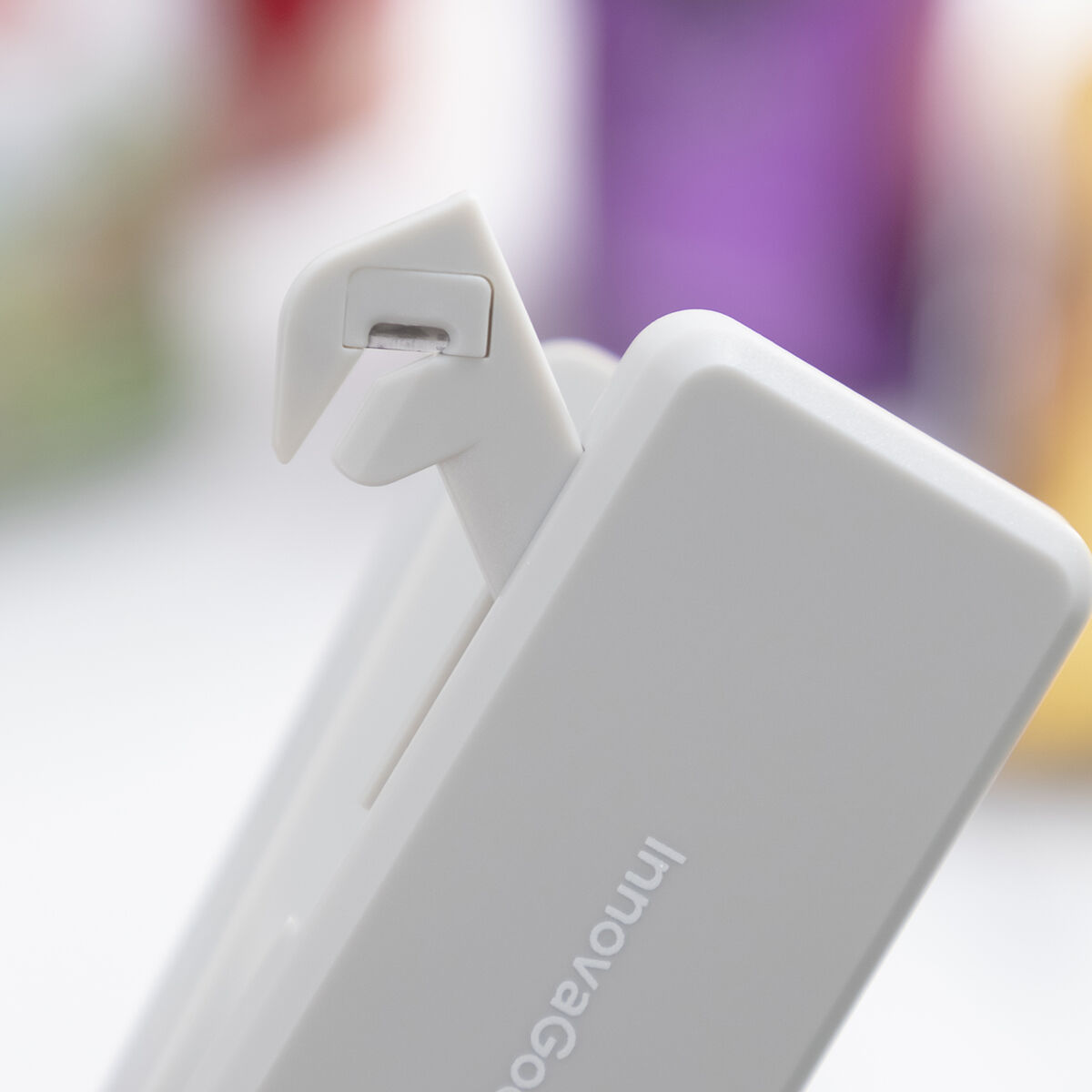 Selladora de Bolsas Recargable Magnética con Cúter Rebasyl InnovaGoods V0103604_9
