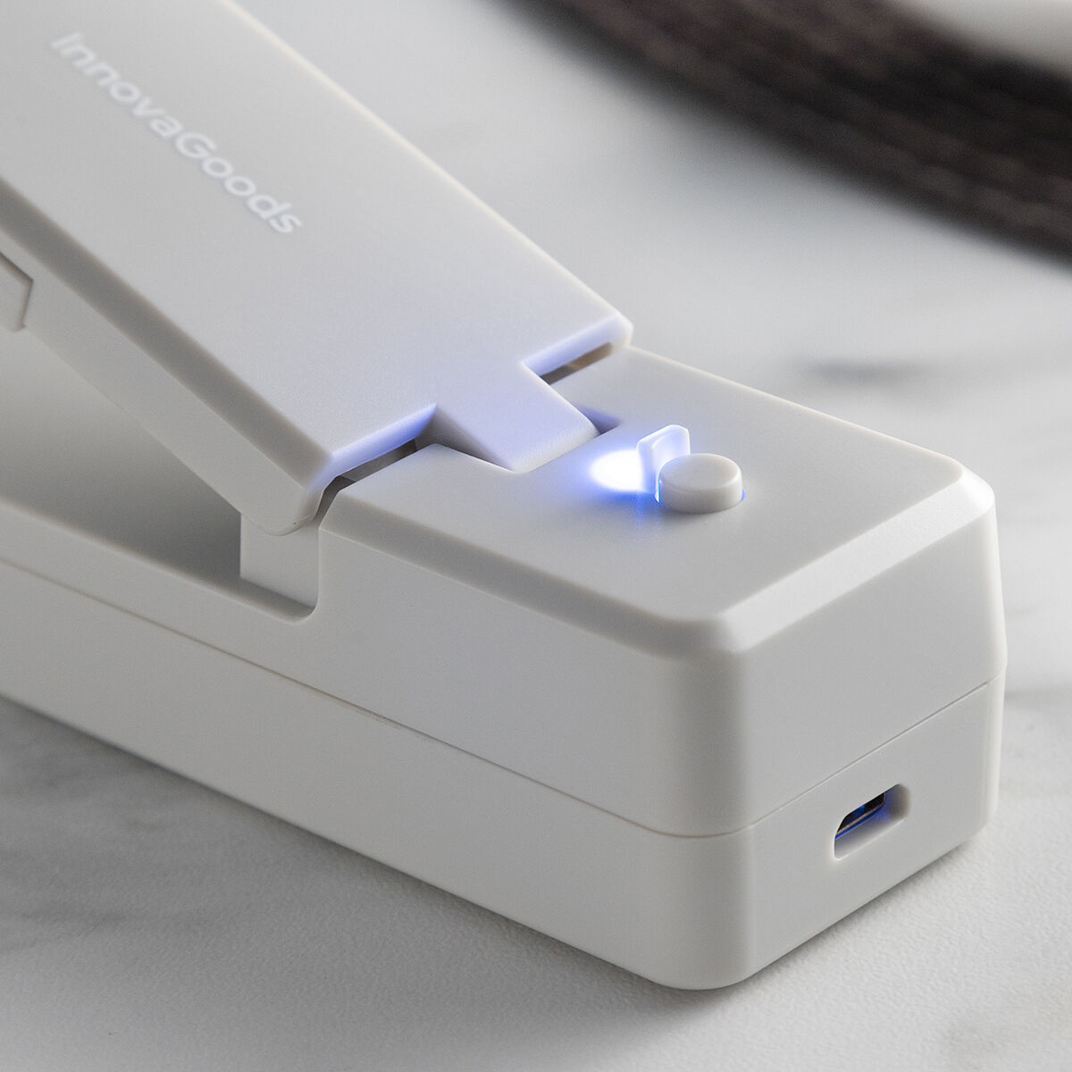 Selladora de Bolsas Recargable Magnética con Cúter Rebasyl InnovaGoods V0103604_10