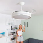 Ventilador de Techo con Luz LED y 4 Aspas Retráctiles Keteez InnovaGoods Blanco 72 W Ø49-104 cm